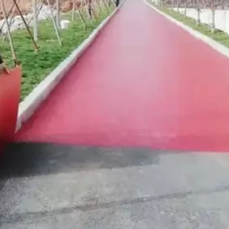 东丽​ 彩色路面喷涂翻新是一种低成本