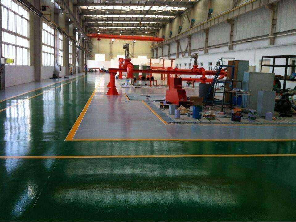 东丽彩色防滑路面是兼具